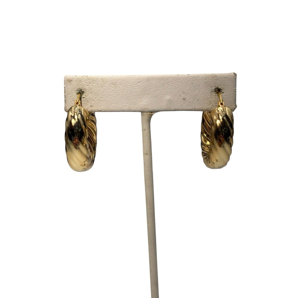 Vintage Gold Tone Diagonal Swirl Pattern Chunky Pierced Hollow Hoop Earrings